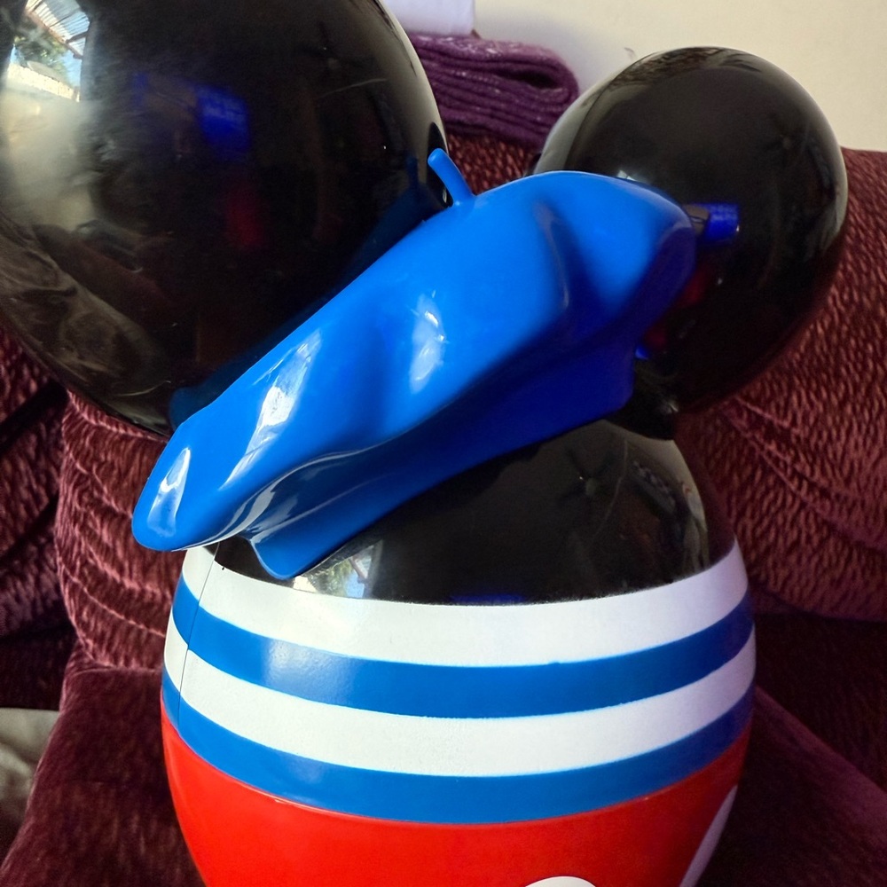 Mickey Mouse Popcorn Bucket - Picture 4 of 6